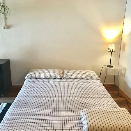 Bamboo Cottage, * 페라라